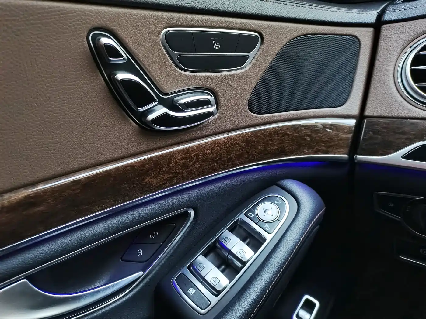 Mercedes-Benz S-Class 2016 S 320 L Business Edition фото 20