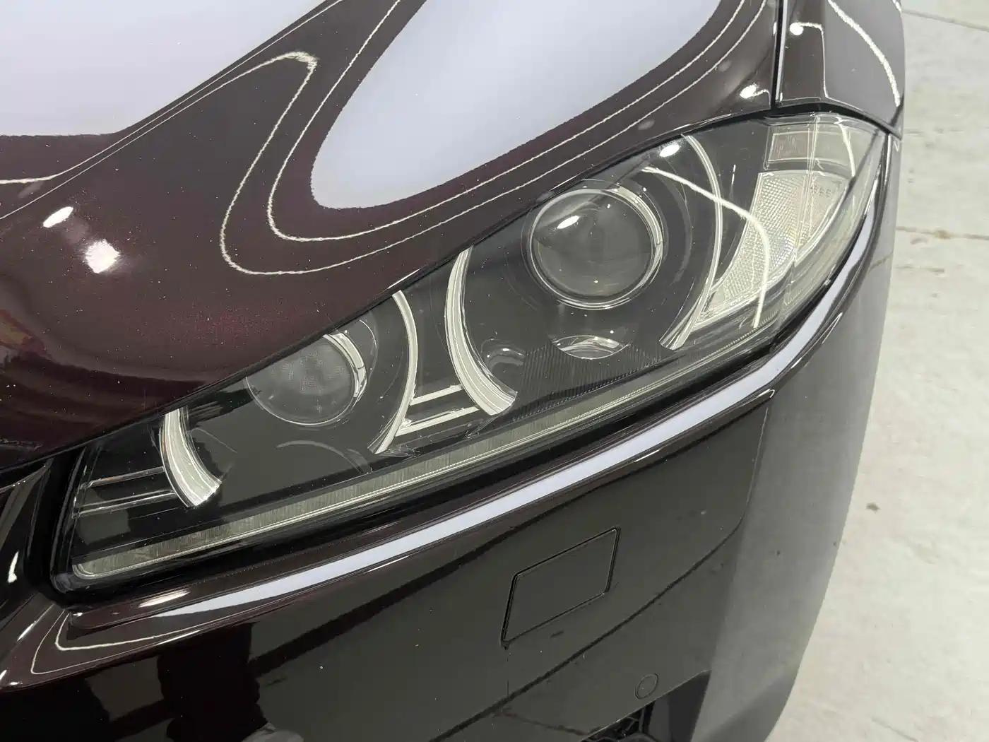 Jaguar XF 2014 2014 XF 2.0T Luxury Edition