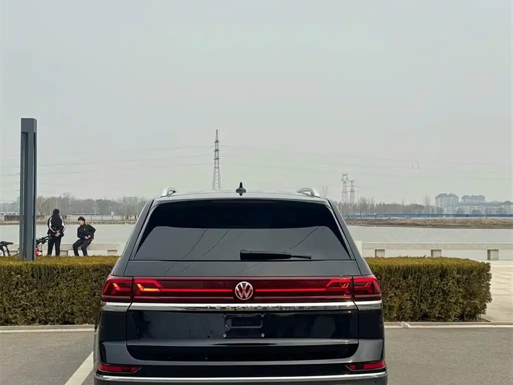 Volkswagen Teramont 2022 380TSI 4MOTION Premium Luxury фото 8
