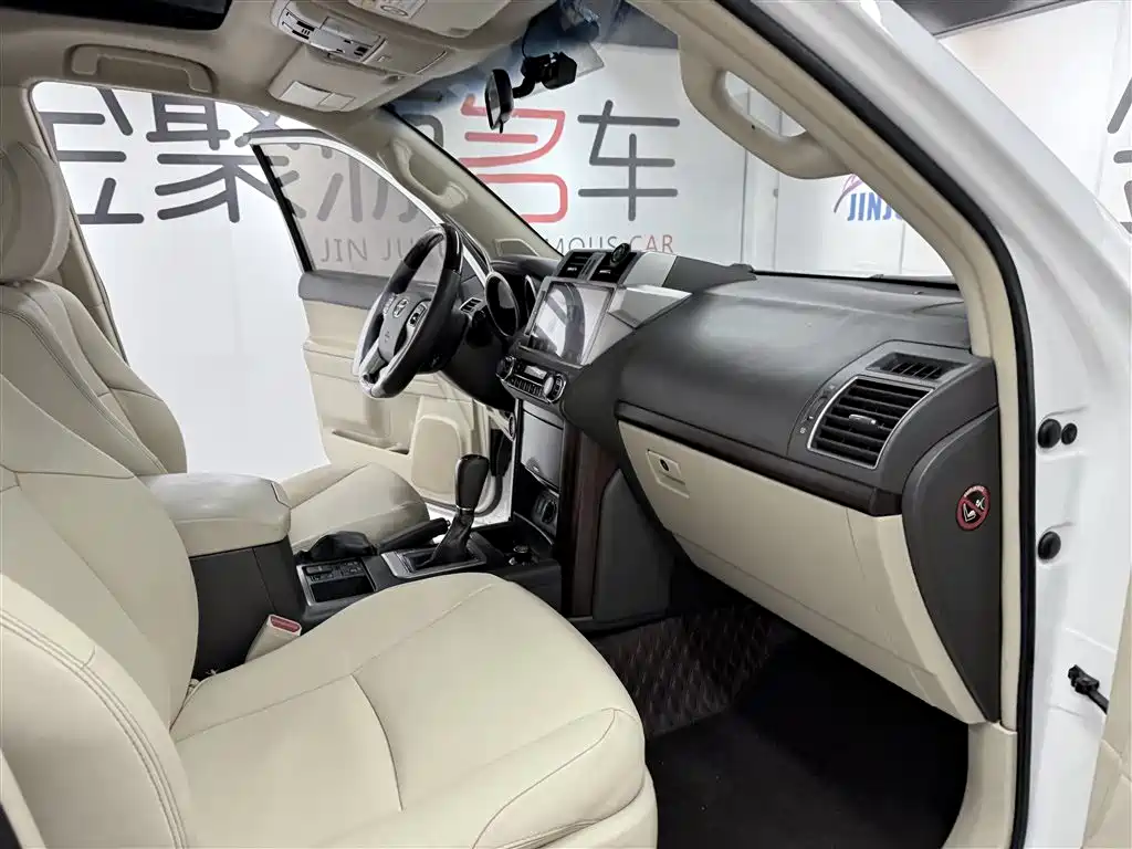 Toyota Prado 2014 4.0L Automatic TX-L фото 16