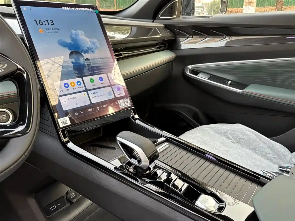 Geely Boyue 2026 2024 1.5TD Smart Connect+