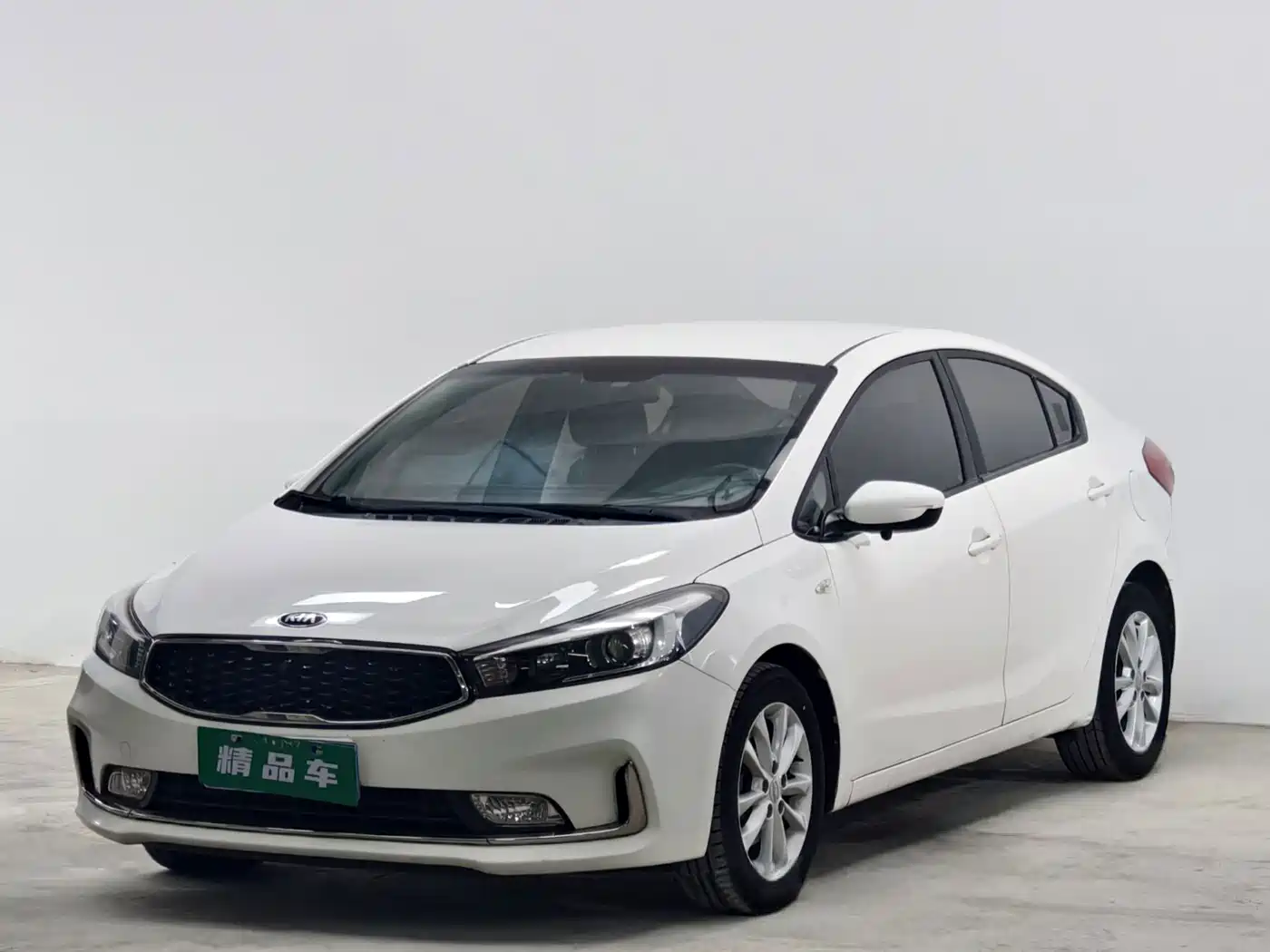 Фото 1 - Kia K3