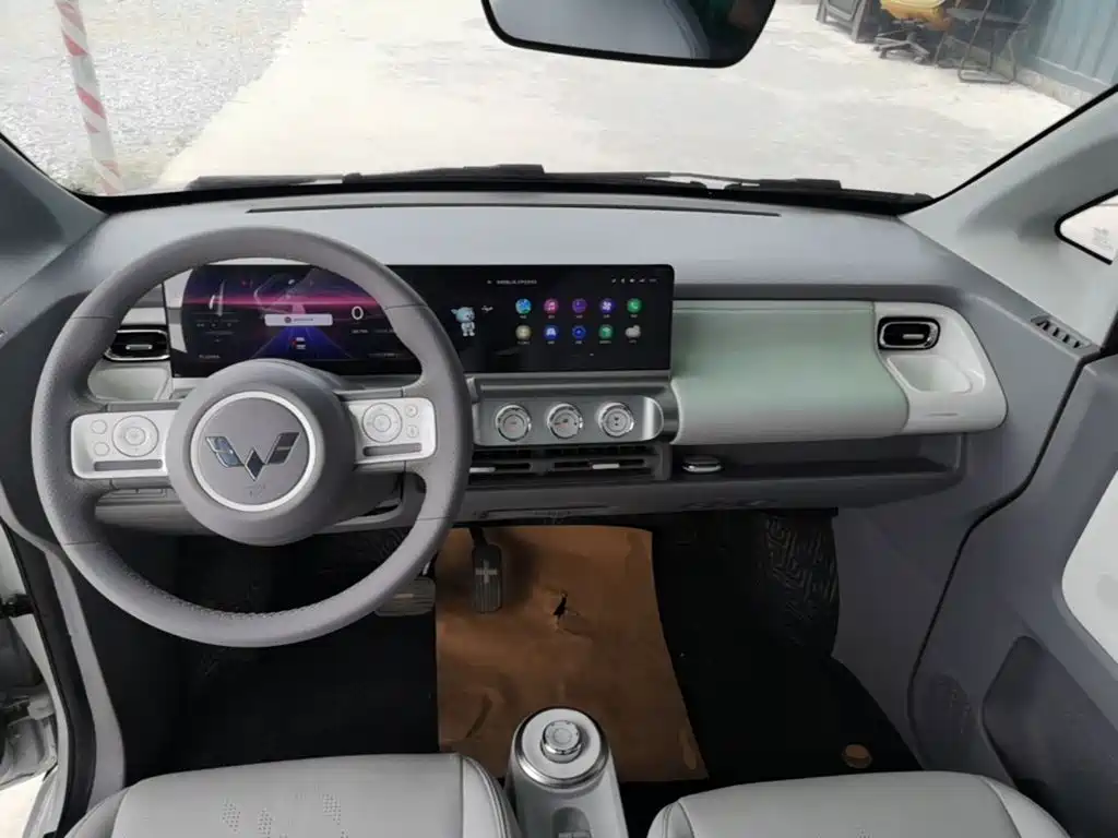 Wuling Motors Wuling Air ev 2023 2023 4-Seat Advanced Edition