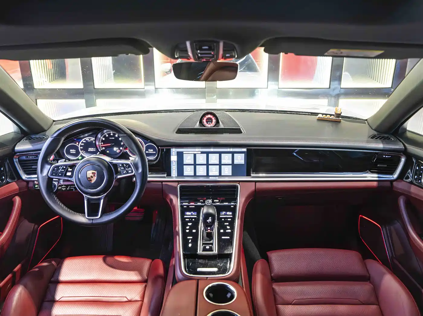 Porsche Panamera 2017 Panamera 3.0T фото 20