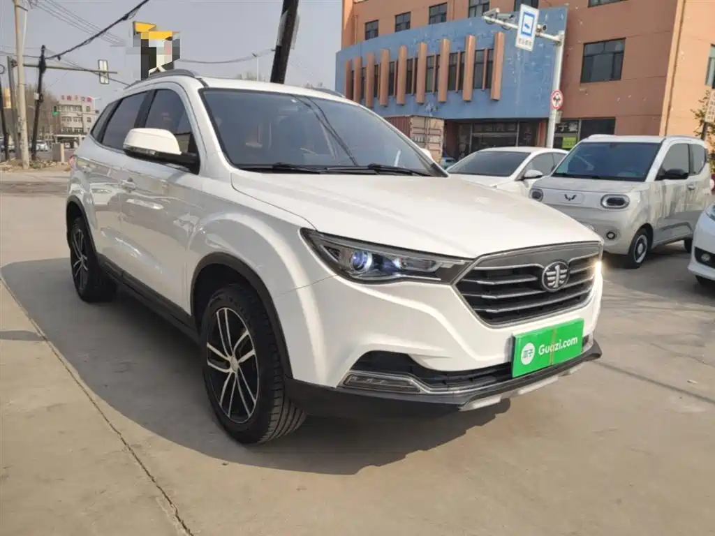Besturn X40 2017 2017 1.6L Manual Luxury