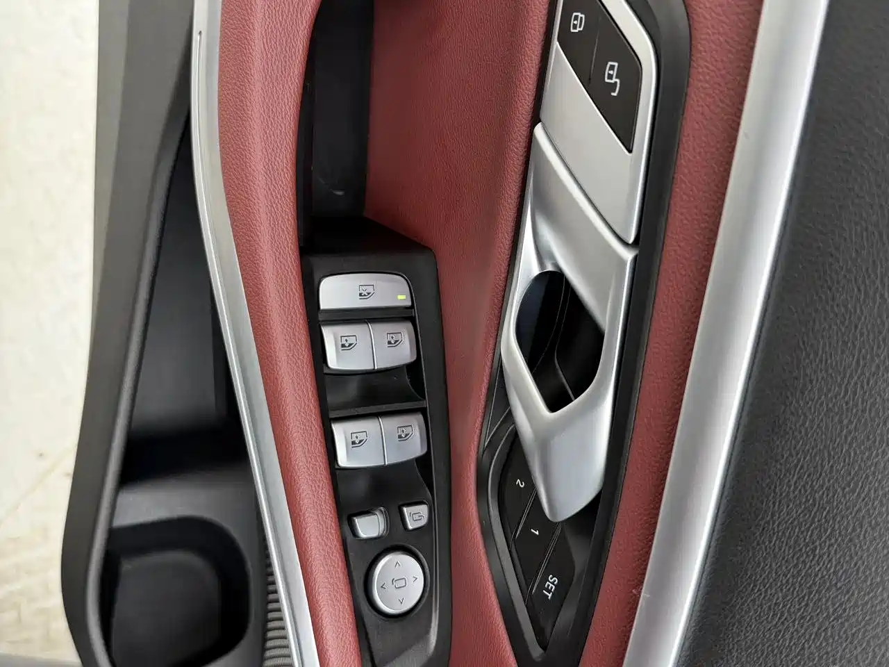 BMW 3 Series 2023 320Li M Sport Package фото 9