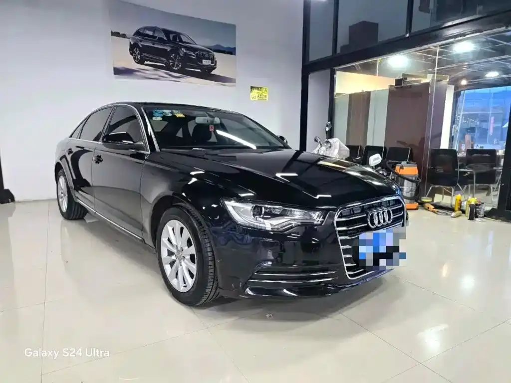 Фото 3 - Audi A6L