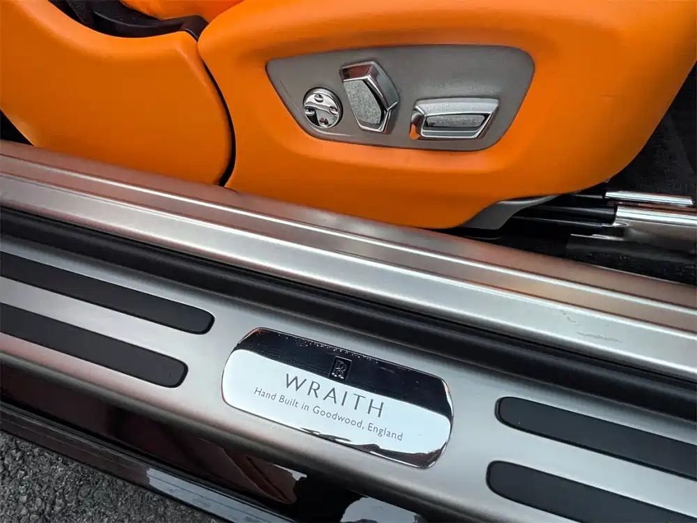 Rolls-Royce Wraith 2018 6.6T Black Badge фото 22