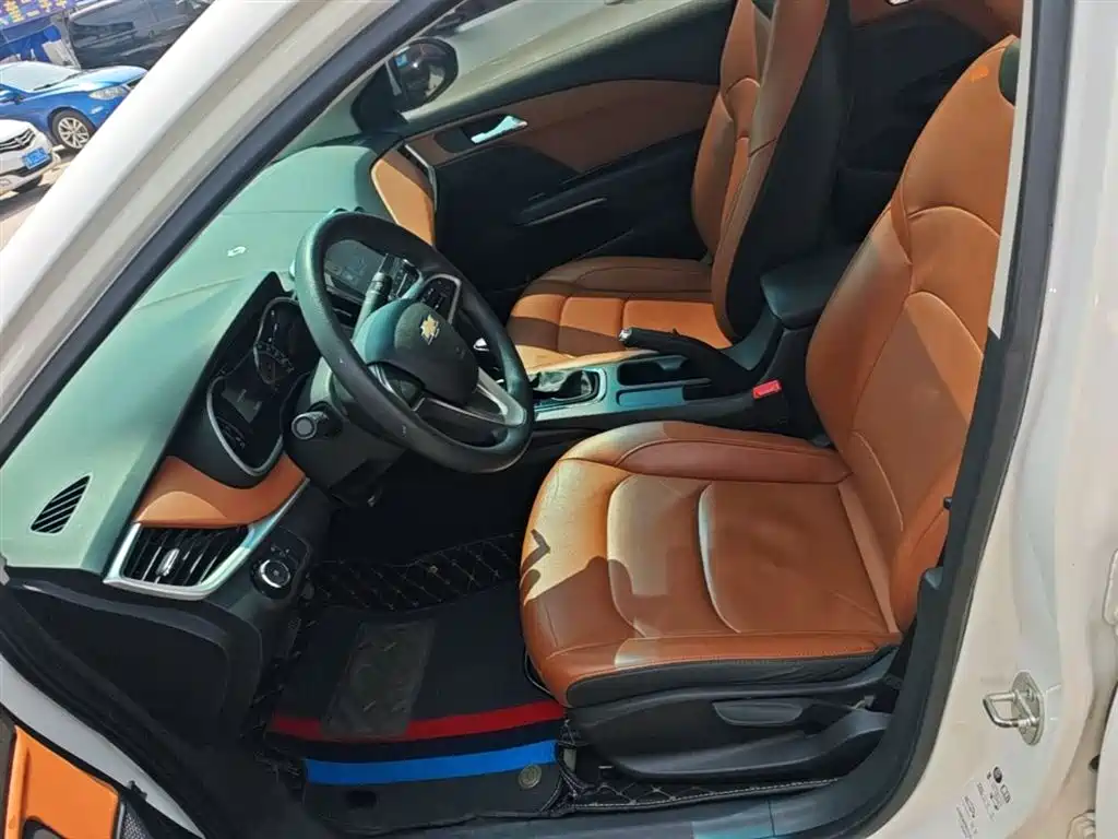 Chevrolet Cavalier 2016 Model 1.5L Automatic Delight Edition фото 15