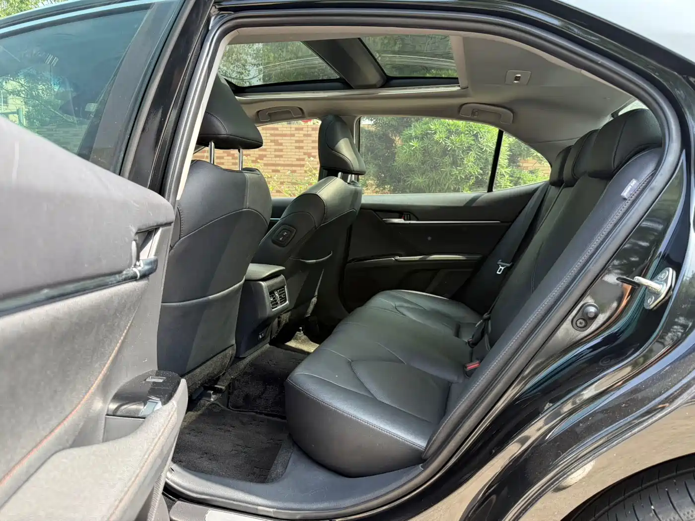 Toyota Camry 2021 2.5G Luxury Edition фото 18