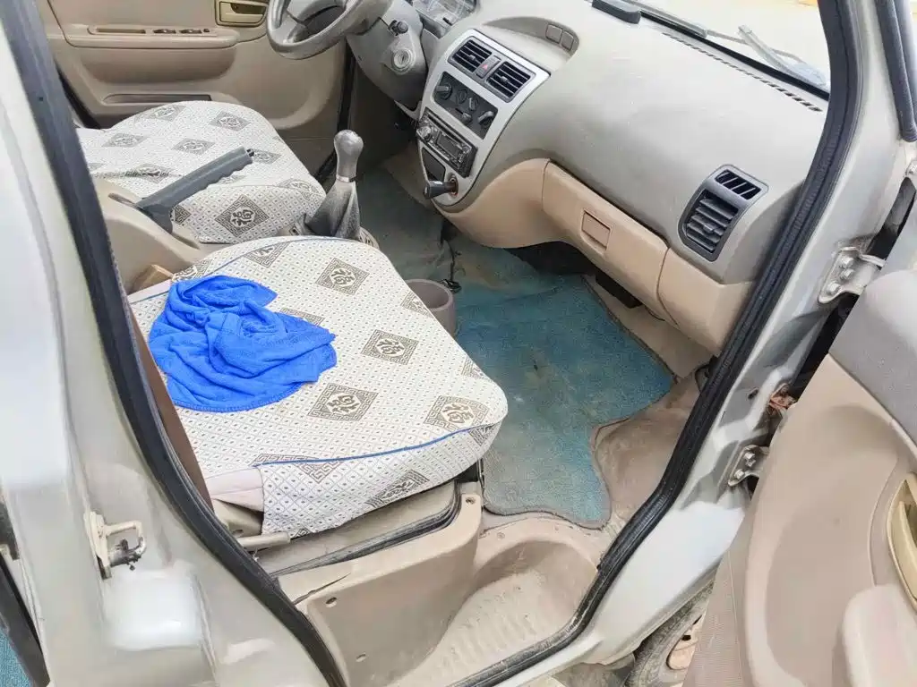 FAW Jiabao V70 2011 2011 1.3L Comfort CA4GA6