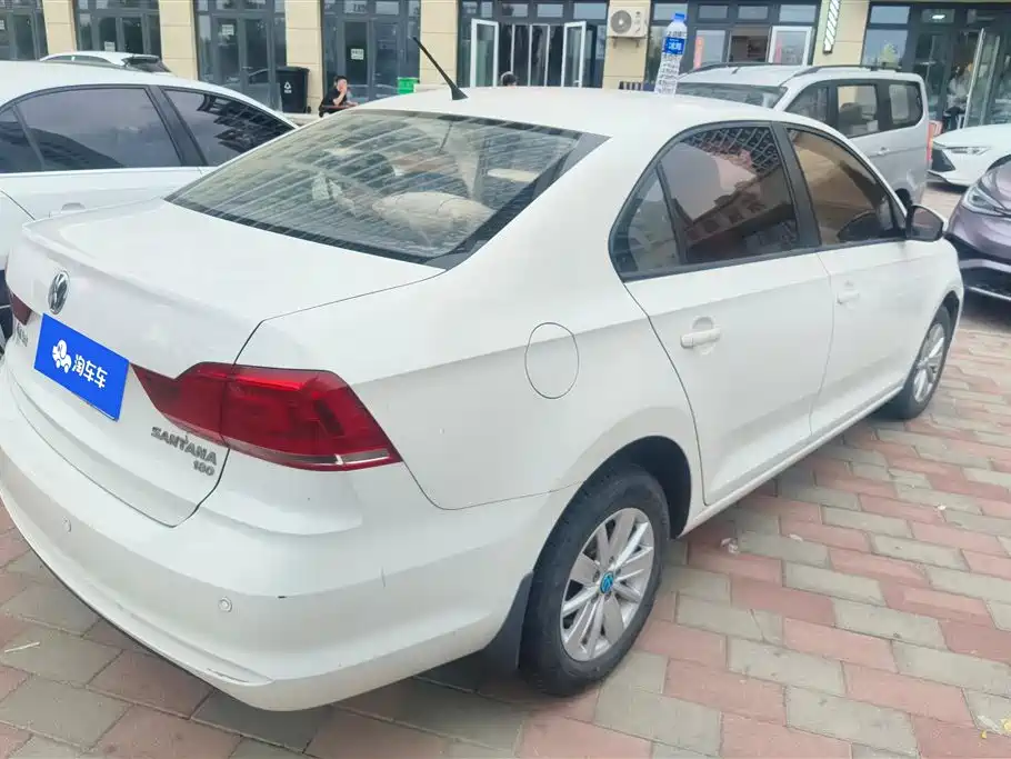Volkswagen Santana 2016 1.6L Manual Trend Edition фото 3