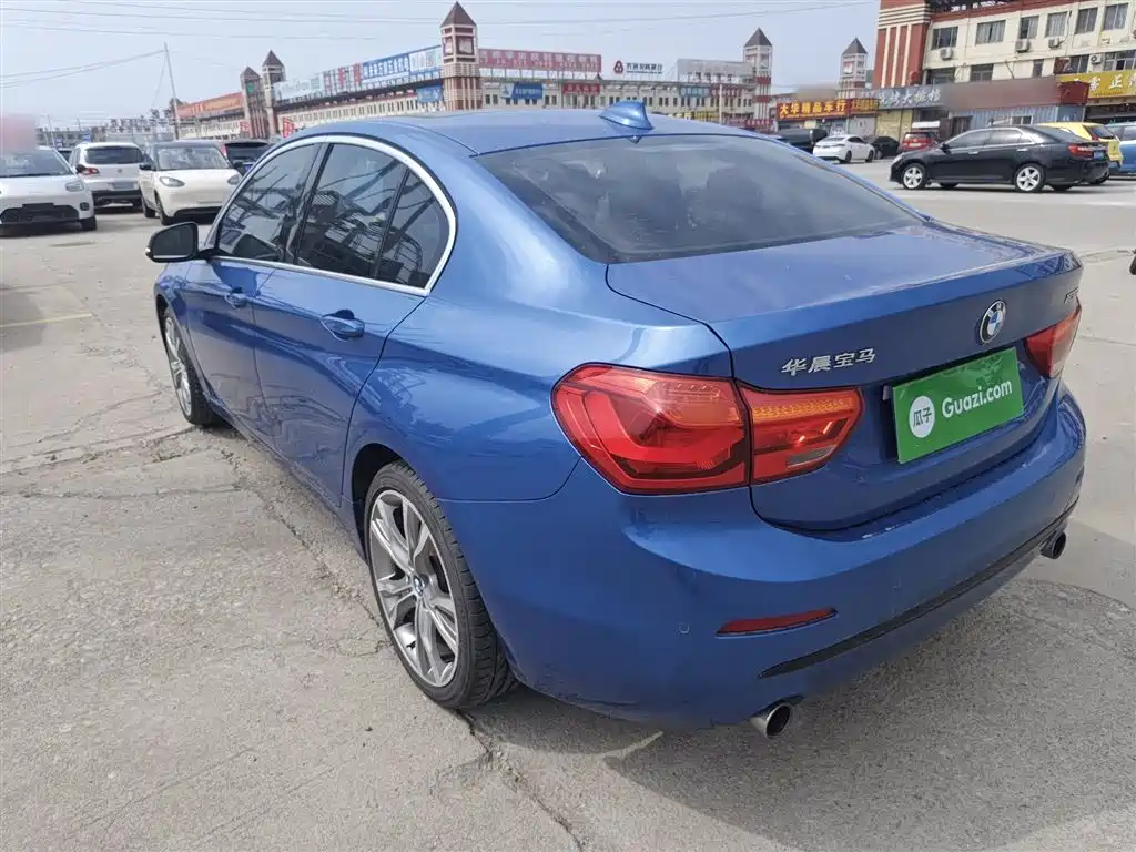 BMW 1 Series 2017 120i Design Package фото 23