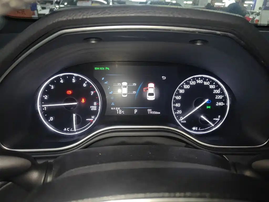 Toyota Avalon 2019 2.0L XLE Premium Edition (China VI) фото 11