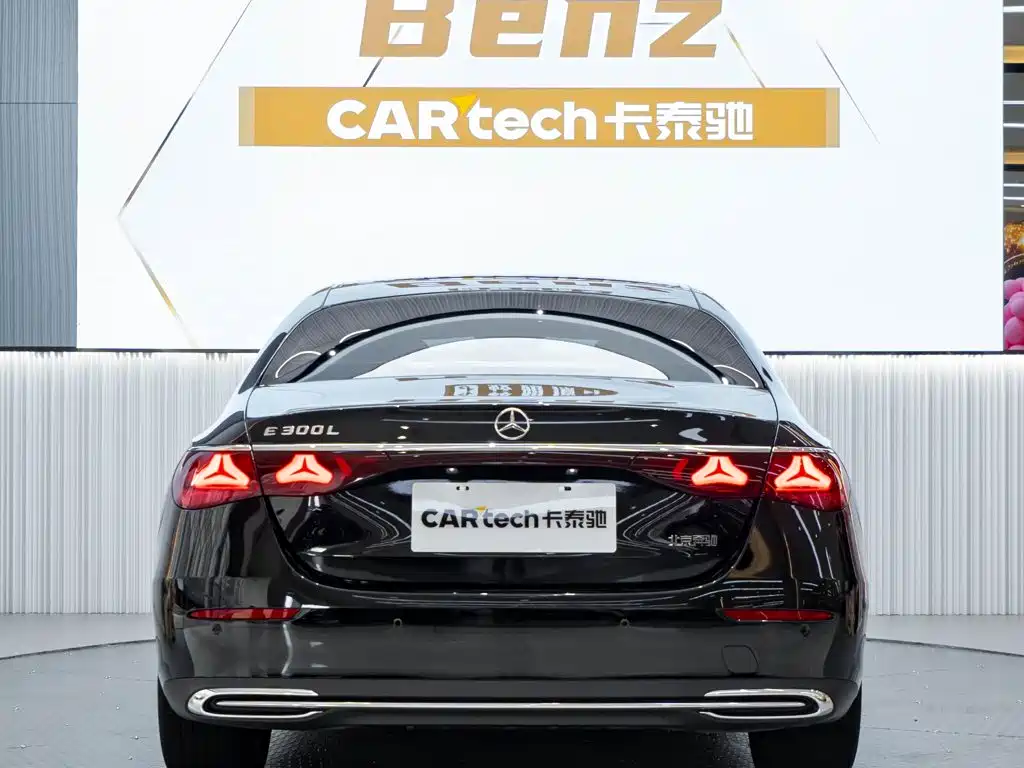 Mercedes-Benz E-Class 2026 2026 E 260 L Classic Edition