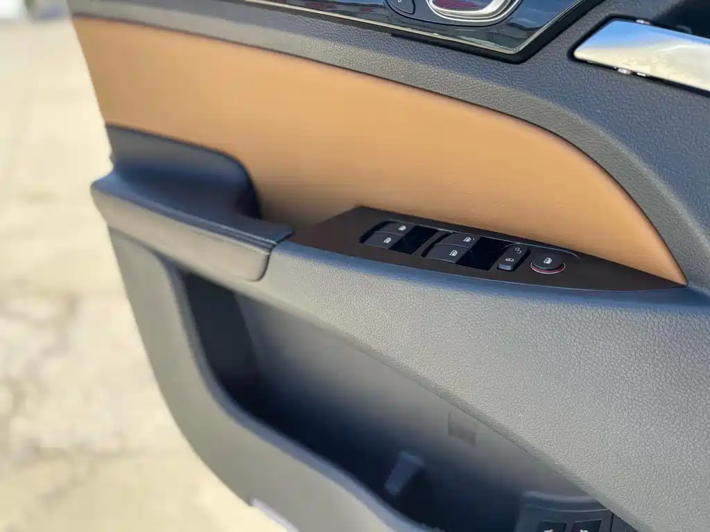 BYD Qin New Energy 2018 2018 Qin EV450 Smart Connected Premium Edition