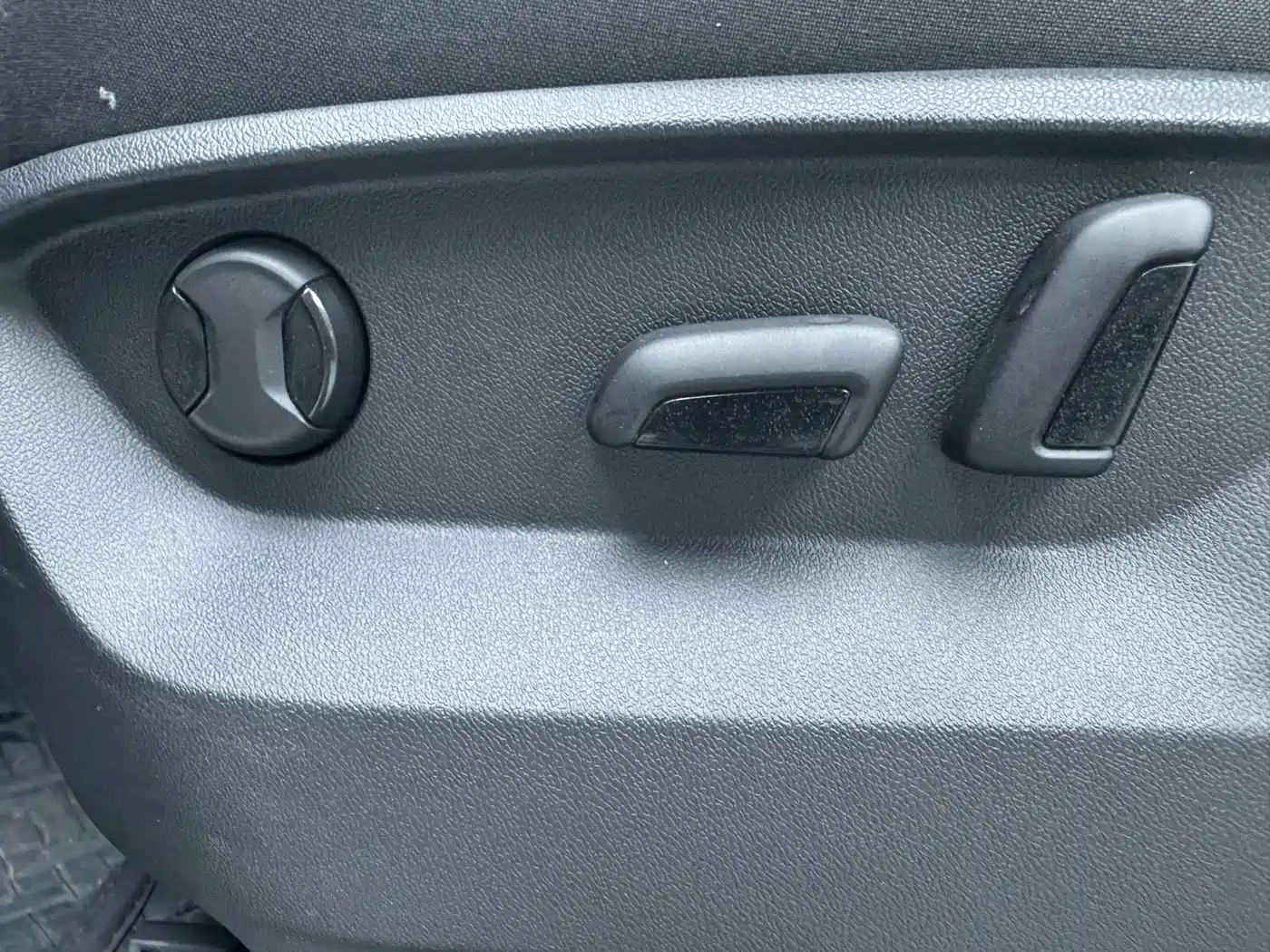 Volkswagen Tayron 2022 280TSI 2WD Luxury Smart Connect Edition фото 8