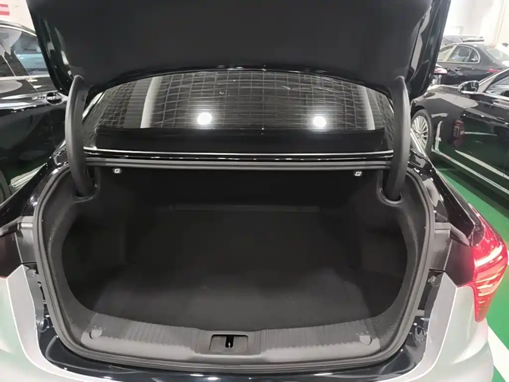 Hongqi H5 PHEV 2025 2025 170 Super Hybrid Edition