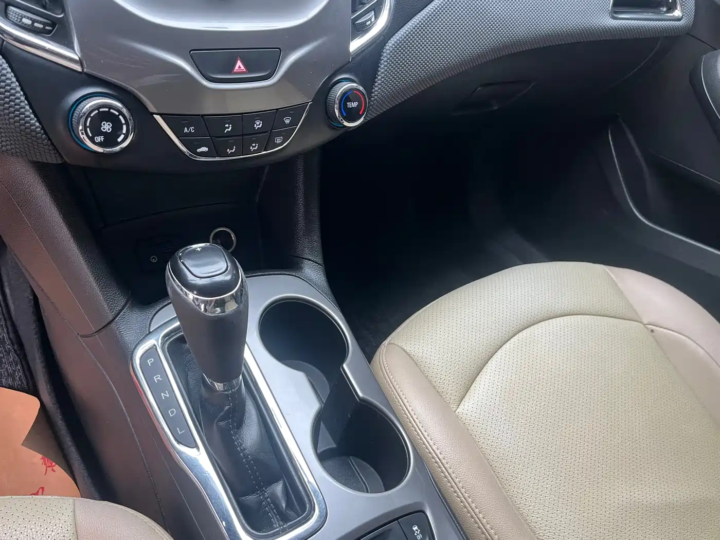 Chevrolet Cruze 2018 320 Automatic Pioneer Sunroof Edition фото 13