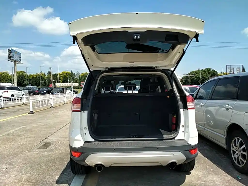Ford Kuga 2016 2015 1.5L GTDi 2WD Trend