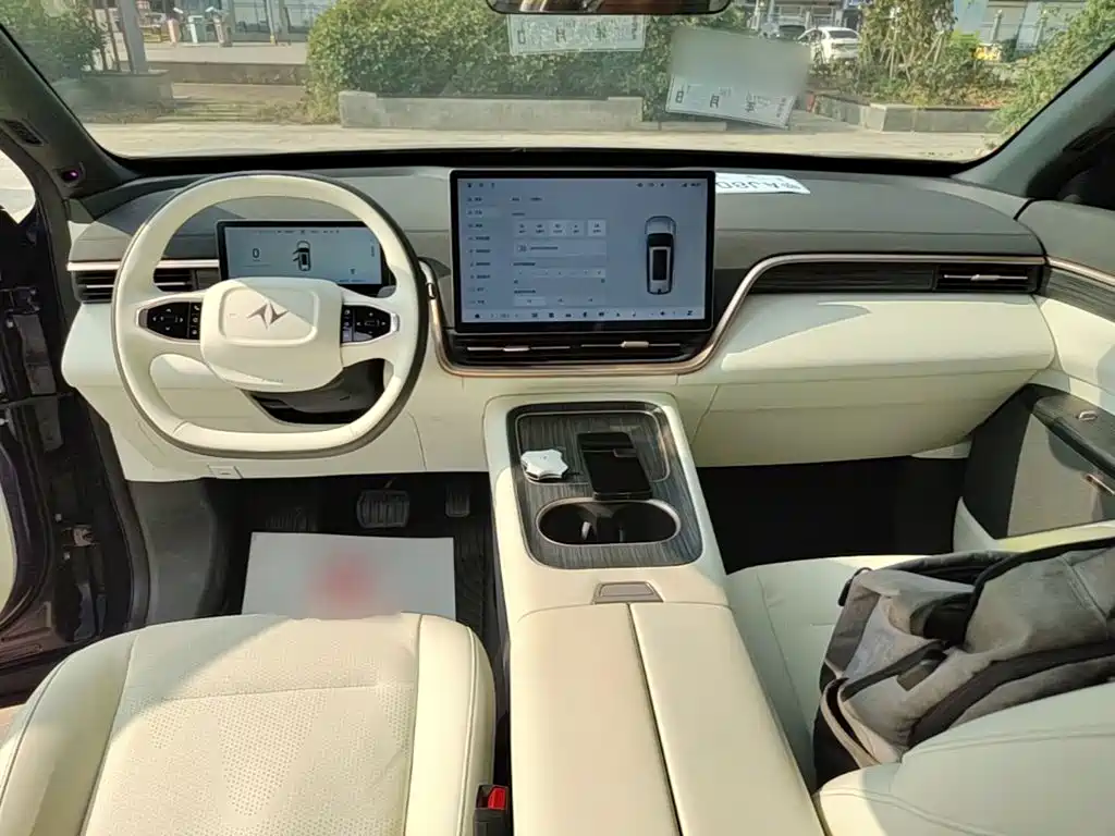 Dongfeng Yipai eπ008 2024 2024 636Max Pure Electric 6-Seater