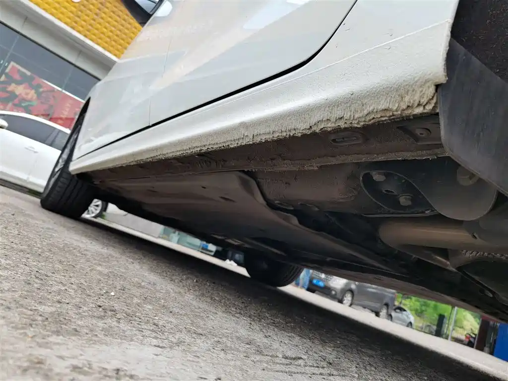 Volkswagen Bora 2023 200TSI DSG Yuexing Edition фото 22