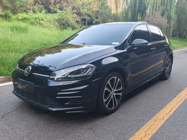 Volkswagen Golf 2018 280TSI Automatic R-Line Model