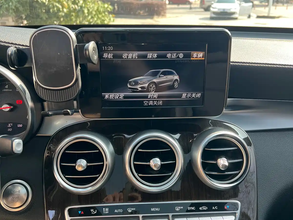Mercedes-Benz GLC 2019 GLC 260 L 4MATIC Dynamic фото 10