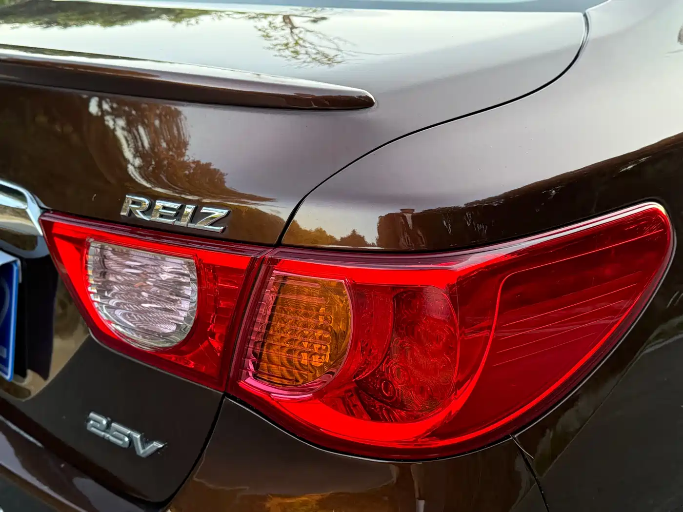 Toyota Reiz 2012 2.5V Grace Elite Styling Edition фото 7