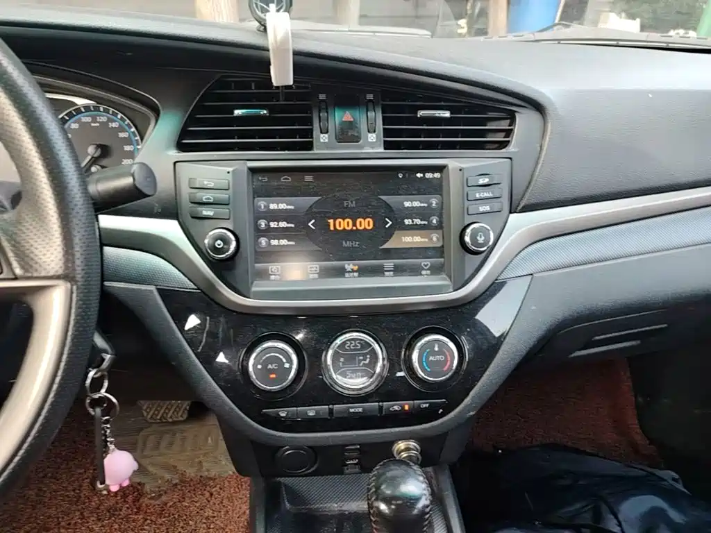 Haima M6 2015 2015 1.5T CVT Sport Intelligent