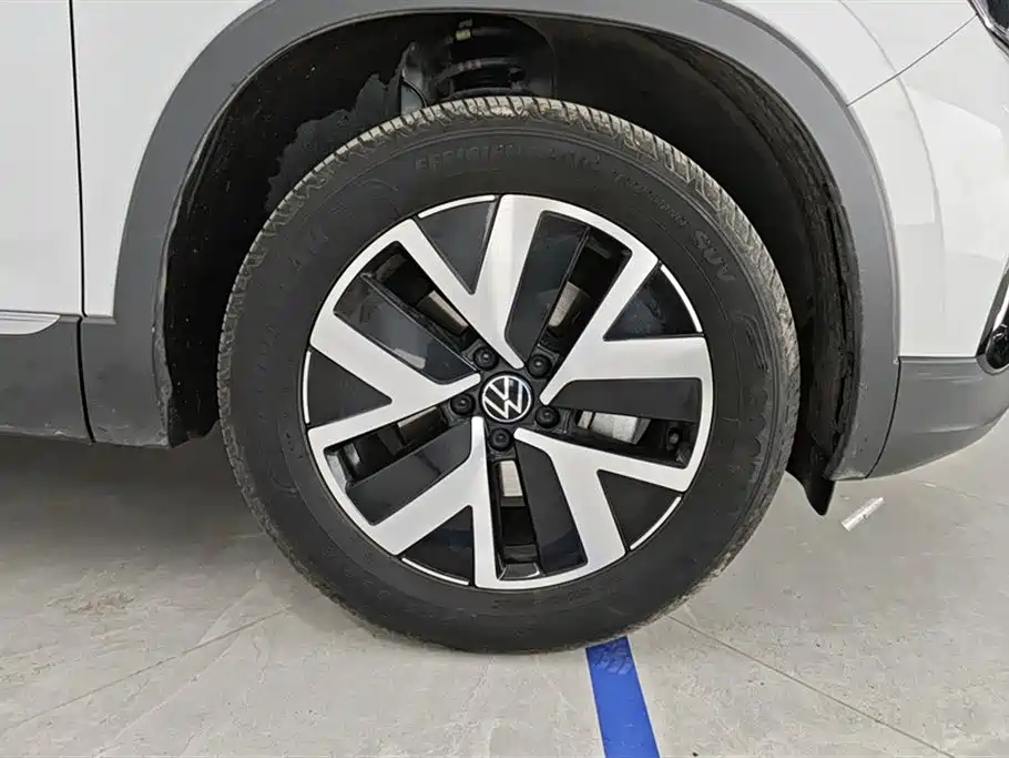 Volkswagen Tayron 2024 330TSI 2WD Luxury Plus Advanced фото 6