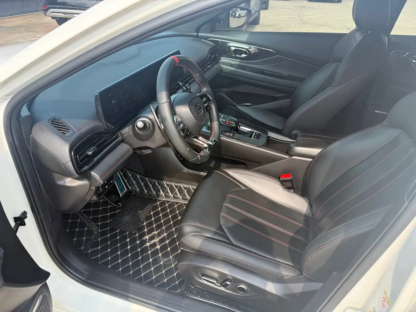 GAC Trumpchi Trumpchi Emkoo 2021 270T DCT J16 Edition фото 5