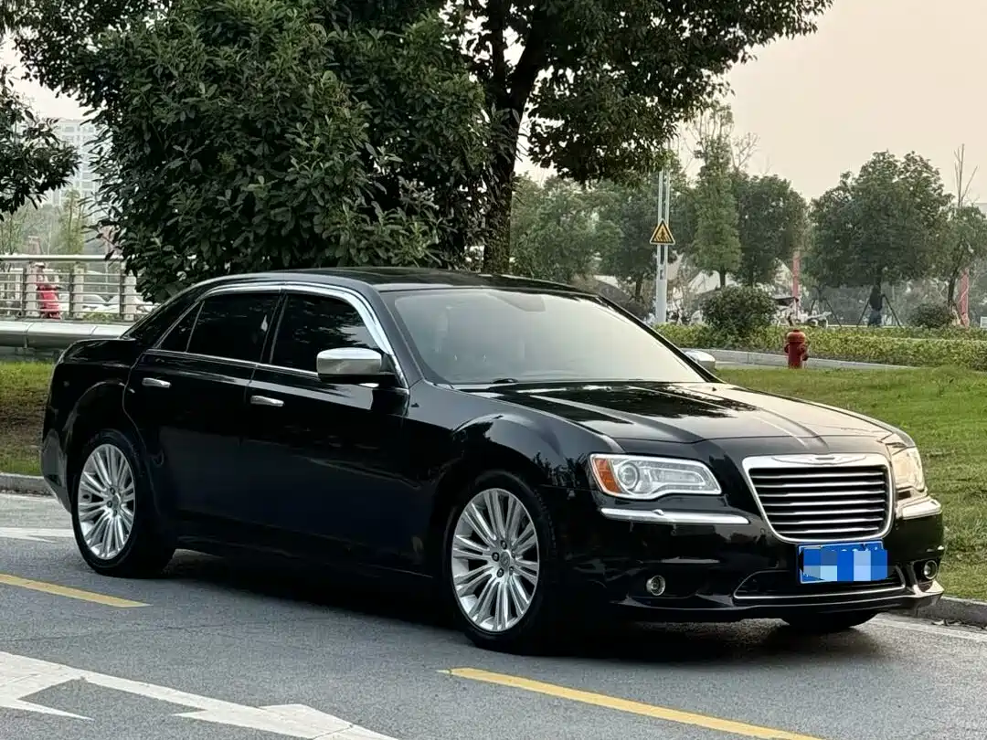 Chrysler 300C (Import) 2015 2014 3.0L Excellence Edition