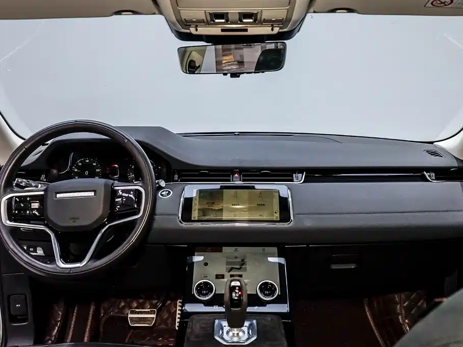 Land Rover Range Rover Evoque 2023 Range Rover Evoque L 249PS Corinthian Bronze Special Edition фото 15