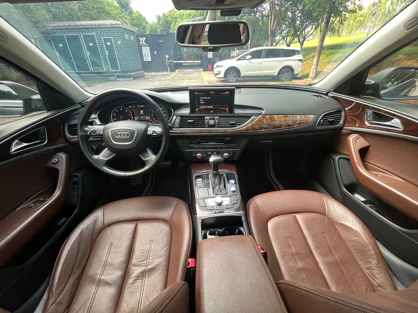 Photo 12 - Audi A6L