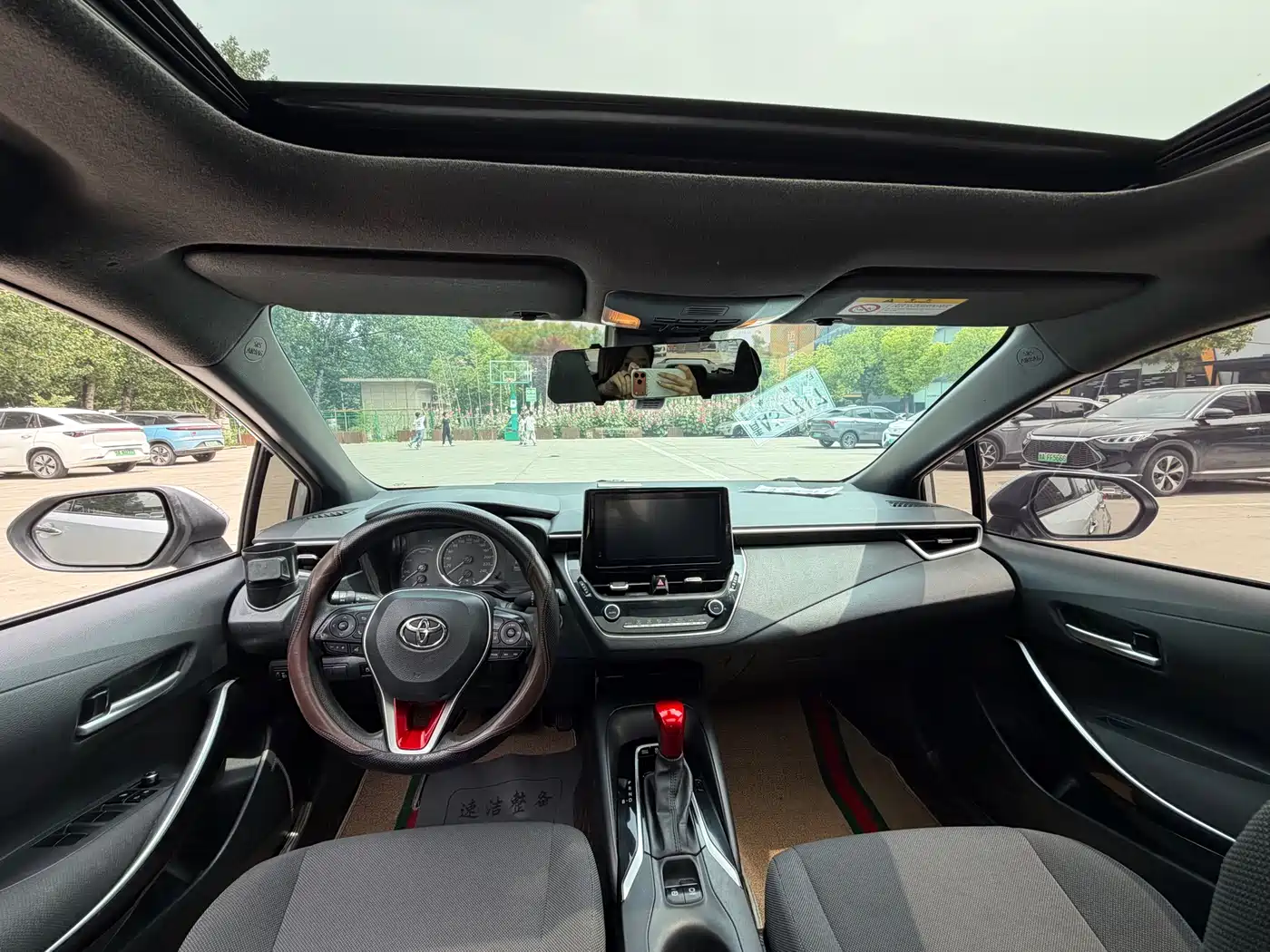 Toyota Levin 2021 Dual Engine 1.8H E-CVT Luxury Edition фото 5