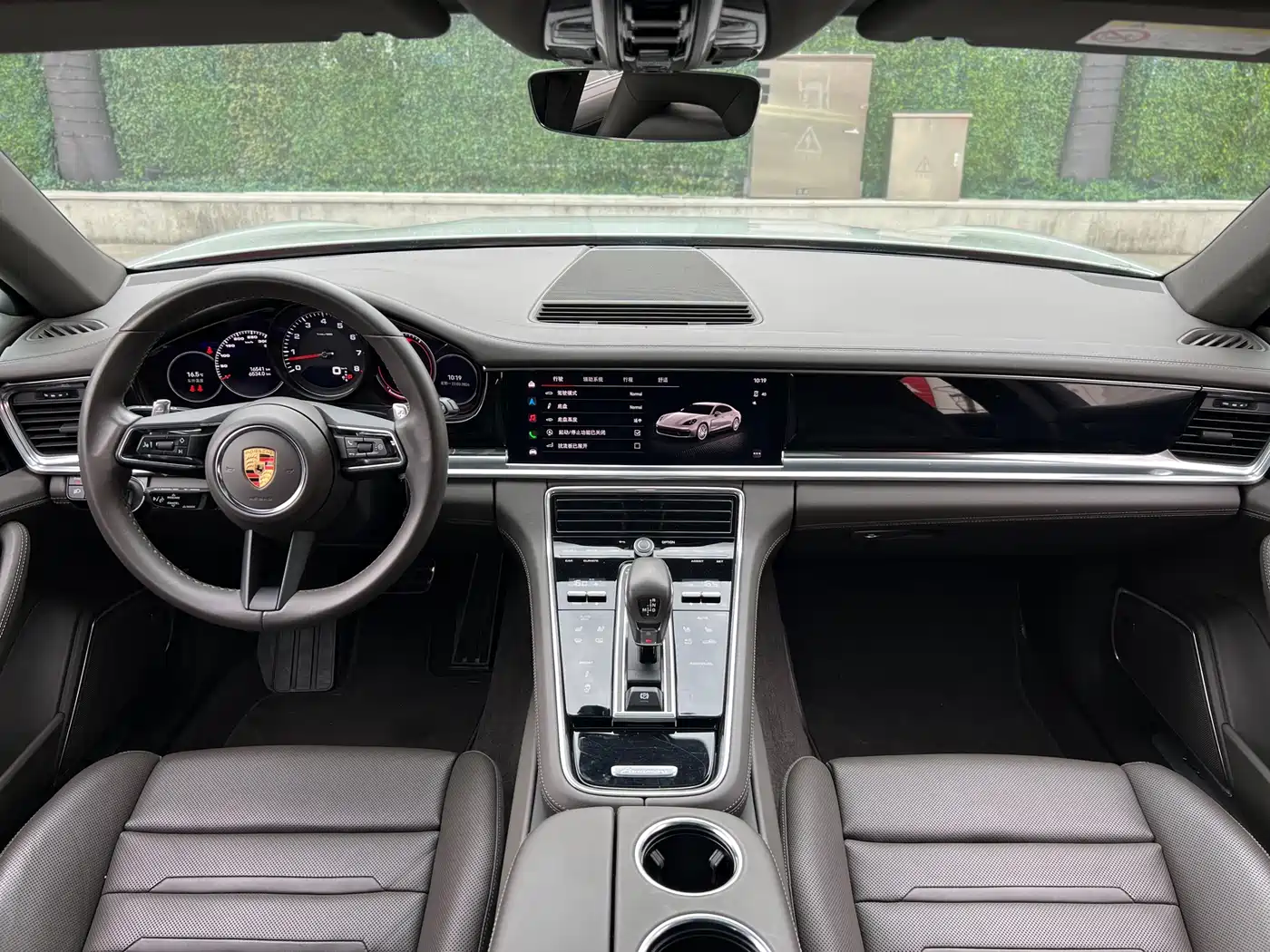Porsche Panamera 2023 Panamera 4S Executive Long Wheelbase 2.9T фото 17