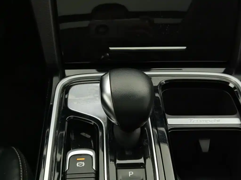 GAC Trumpchi GS8, миниатюра 13