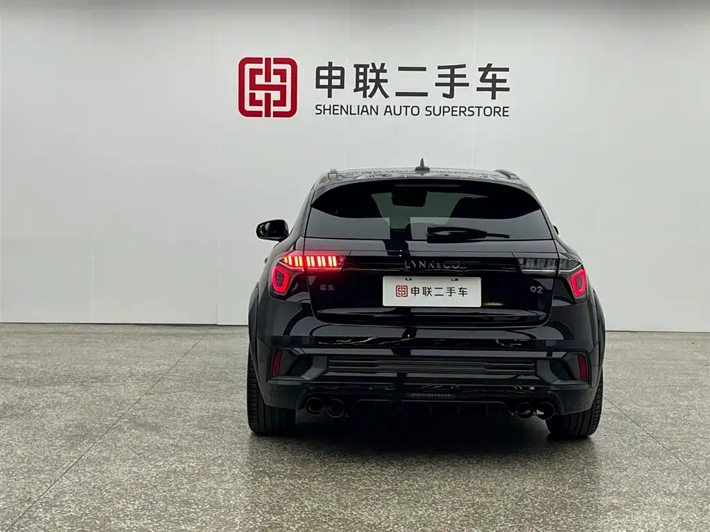 Lynk & Co 02 Hatchback 2021 2.0TD Halo фото 2