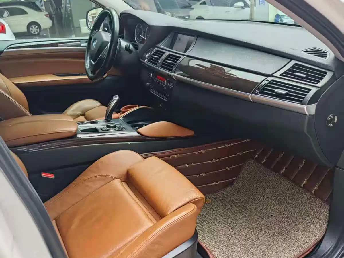 BMW X6 2012 xDrive35i фото 10