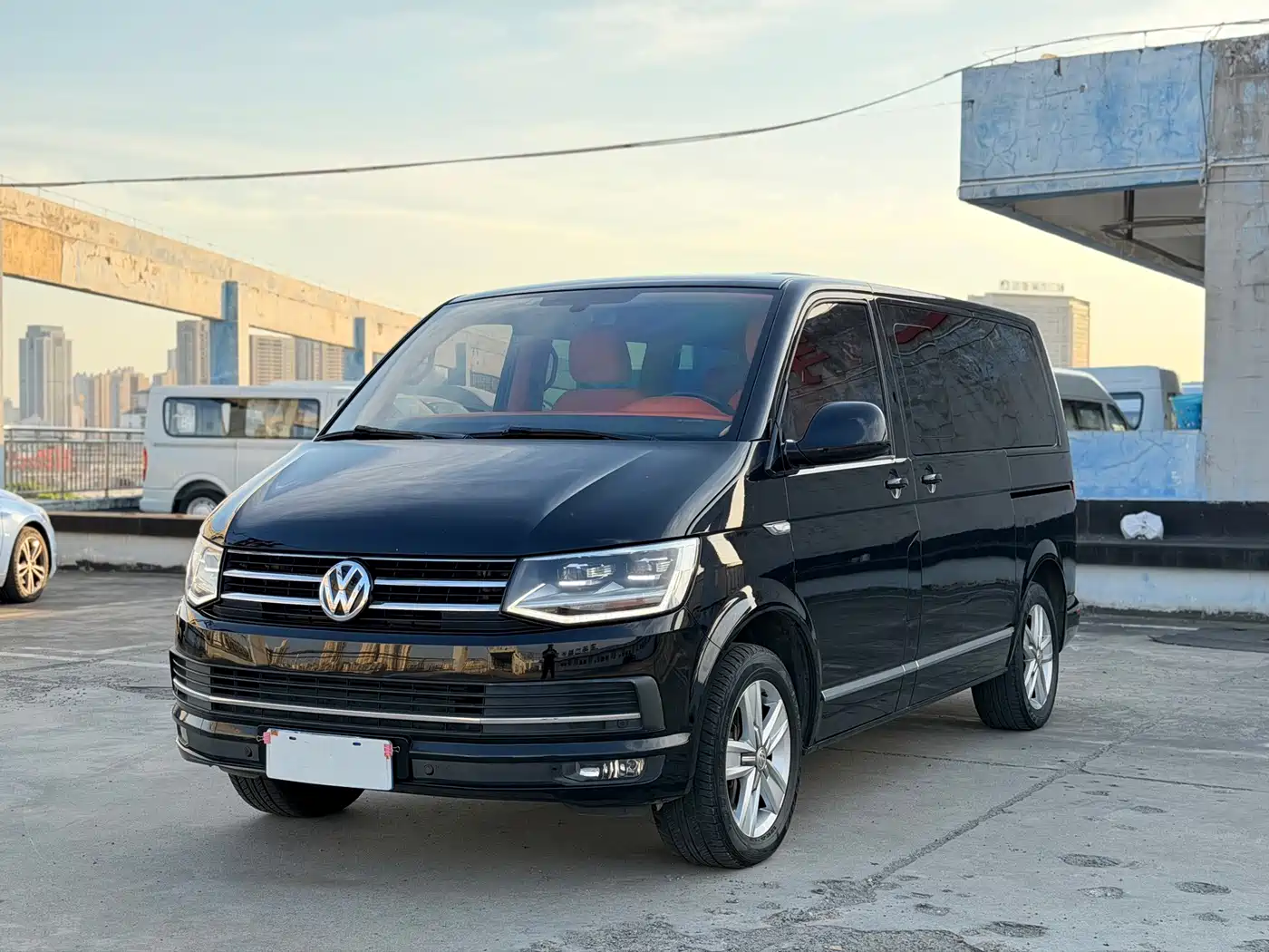 Volkswagen Multivan 2016 2.0TSI 2WD Luxury 7-Seater