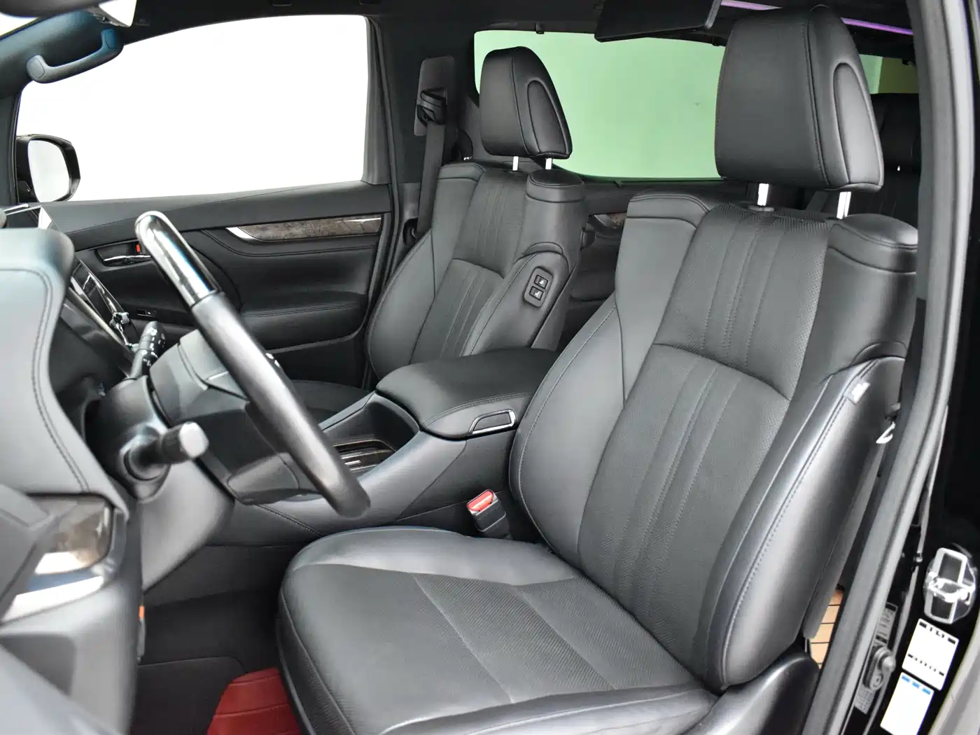 Toyota Vellfire 2020 2020 Twin Engine 2.5L HV Premium Edition