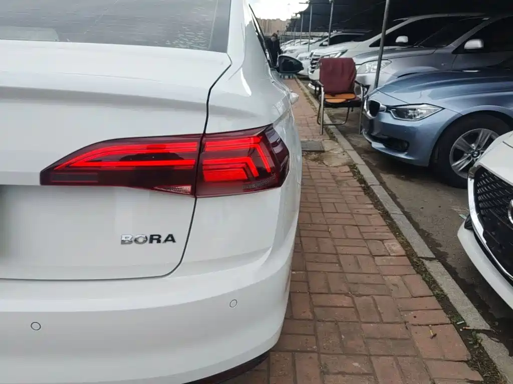 Photo 8 - Volkswagen Bora