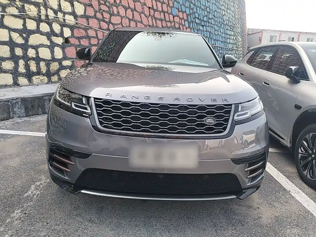 Фото 3 - Land Rover Range Rover Velar