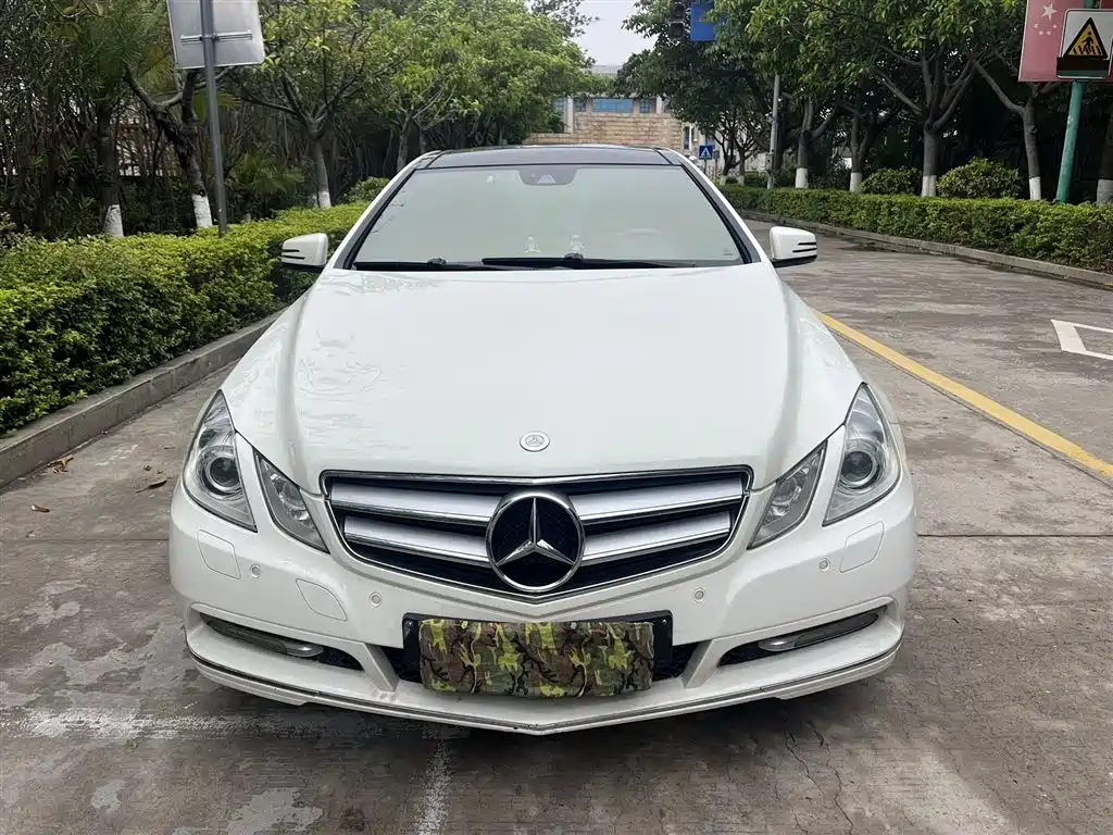 Mercedes-Benz E-Class (Import) 2010 E 260 CGI Coupe фото 6