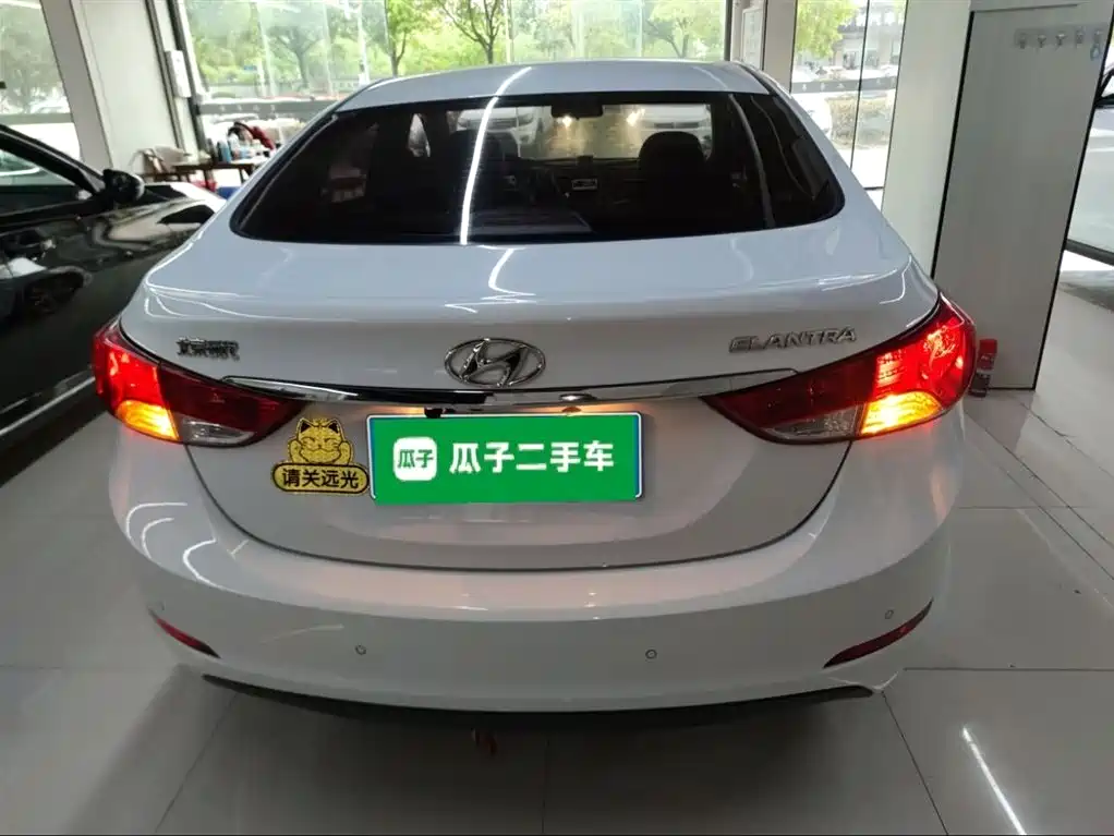 Hyundai Langdong 2015 1.6L Auto Premium фото 6