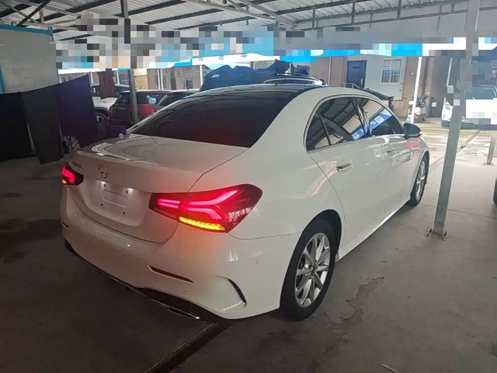 Mercedes-Benz A-Class 2022 Facelift A 200 L Sport Sedan Fashion Style фото 7