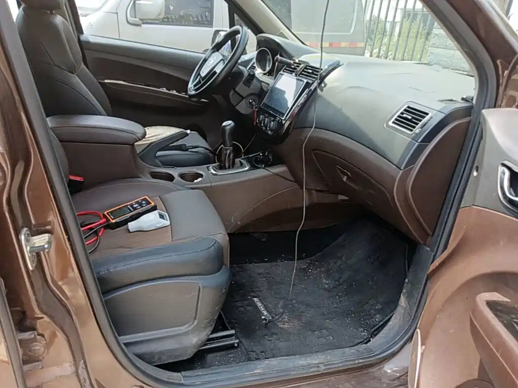 Dongfeng Fengxing Joyear X3 2018 2017 1.5L Manual Comfort