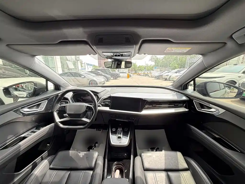 Audi Q4 e-tron 2022 40 e-tron Pioneer Edition фото 10