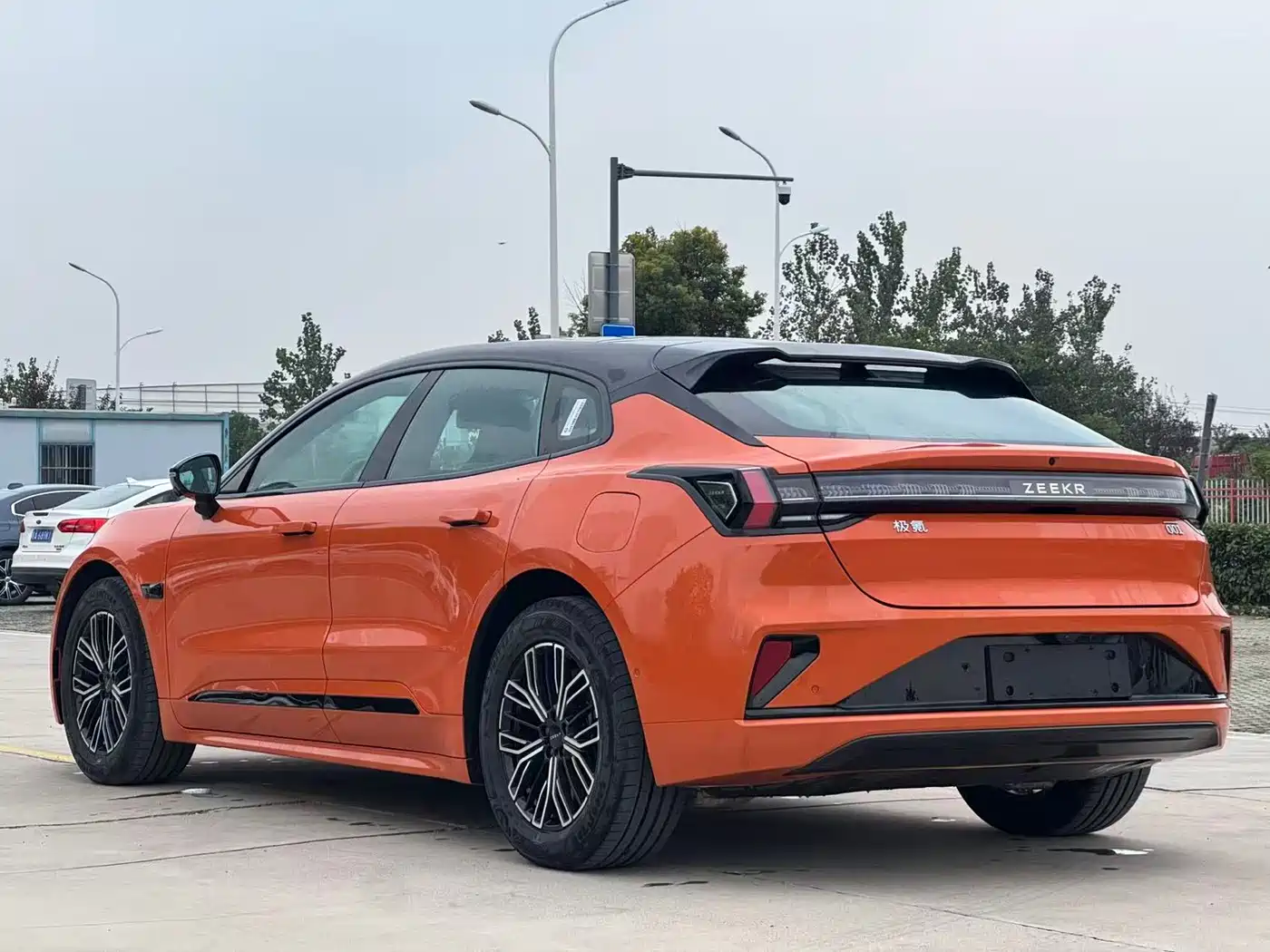 ZEEKR EXTREME KRYPTON 001